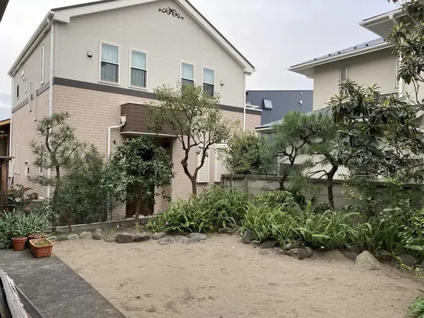 剪定・透かし・刈込み作業の様子